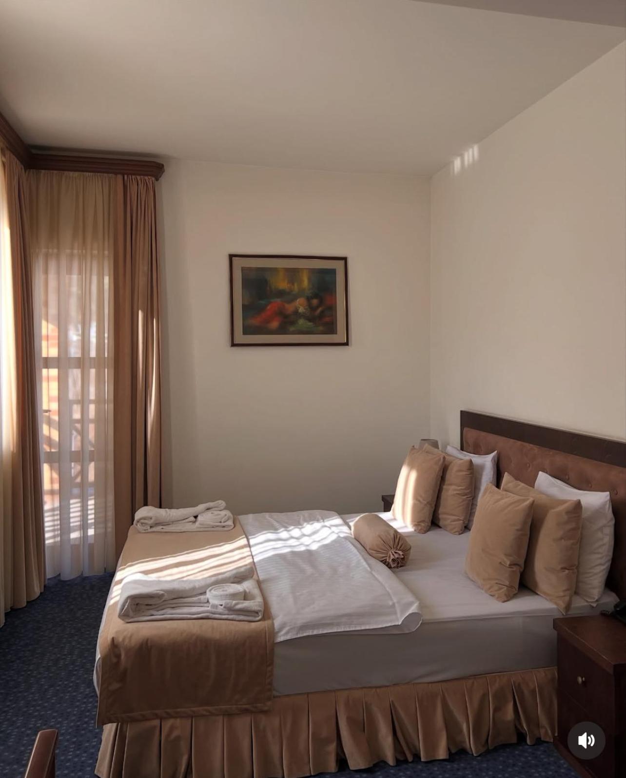 Faria Boutique Hotel ซากาดซอร์ ภายนอก รูปภาพ