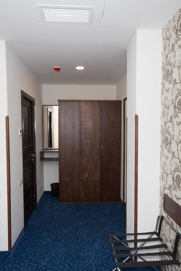 Faria Boutique Hotel ซากาดซอร์ ภายนอก รูปภาพ