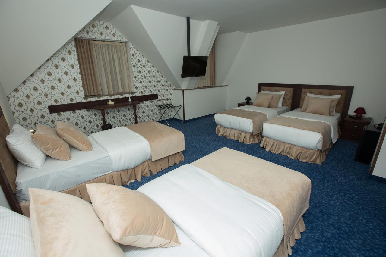 Faria Boutique Hotel ซากาดซอร์ ภายนอก รูปภาพ