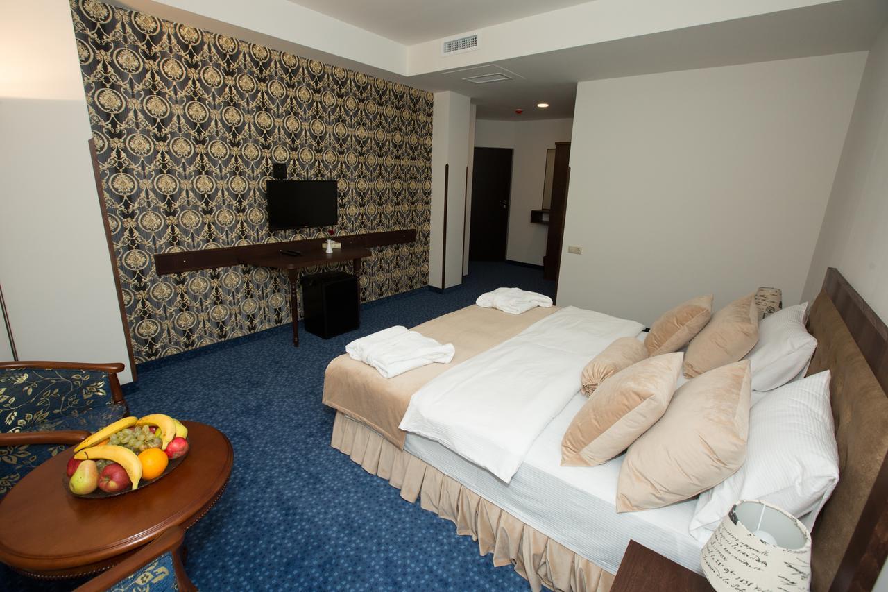 Faria Boutique Hotel ซากาดซอร์ ภายนอก รูปภาพ